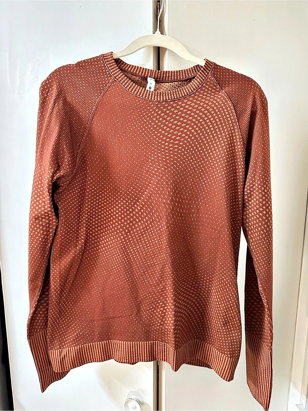 Lululemon Swiftly Tech Long-Sleeve Shirt 2.0 Brown Medium